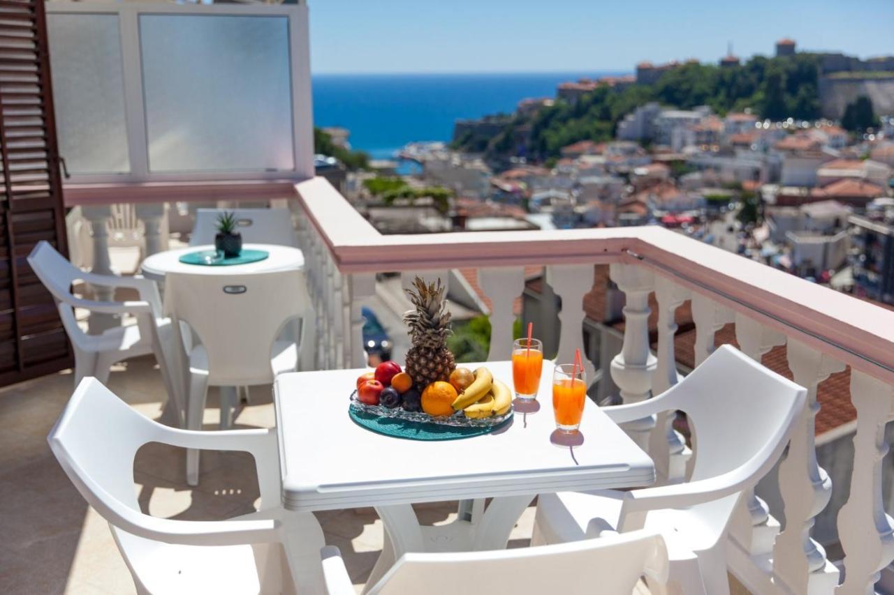 Castello Apartments Ulcinj Zewnętrze zdjęcie